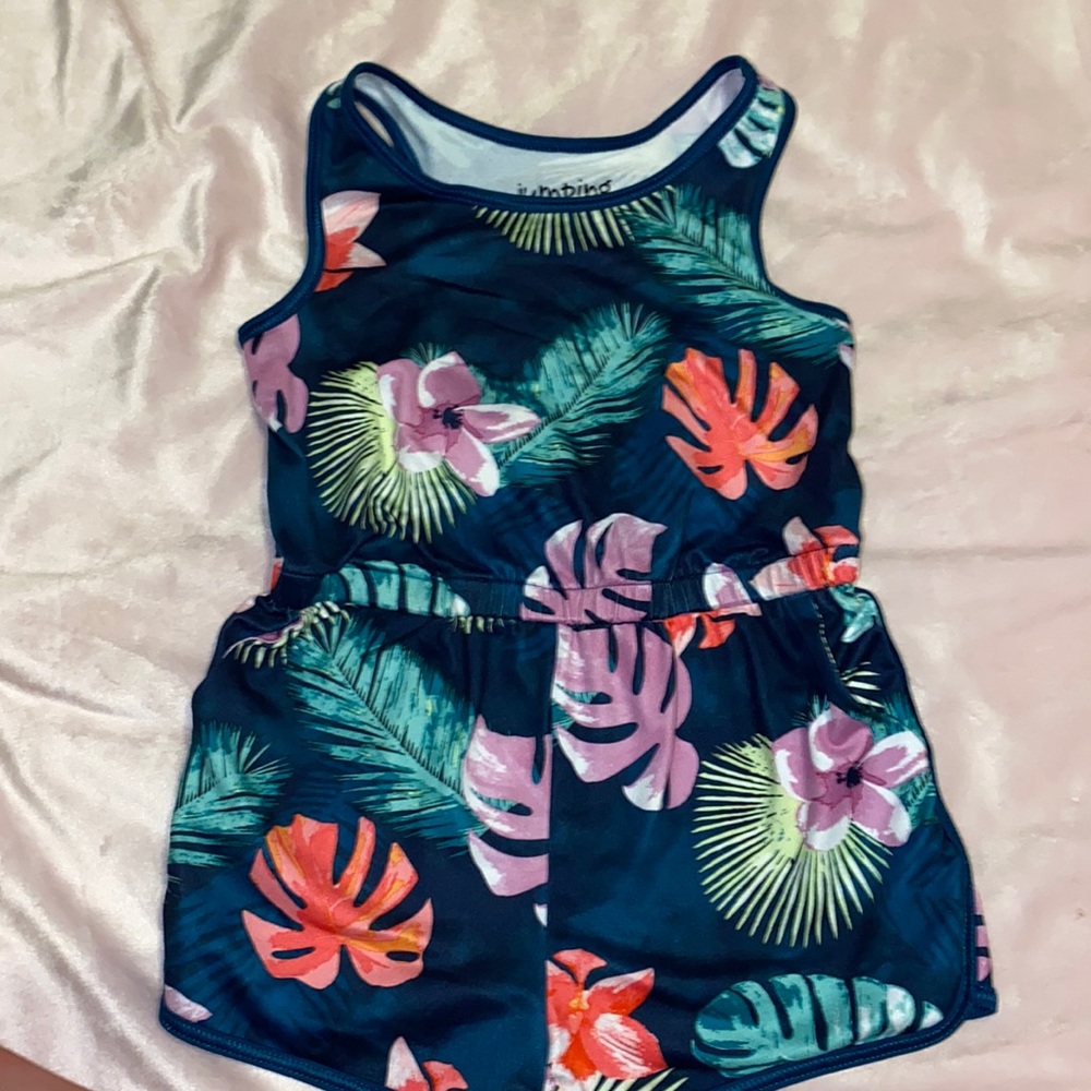 Baby girl flower romper